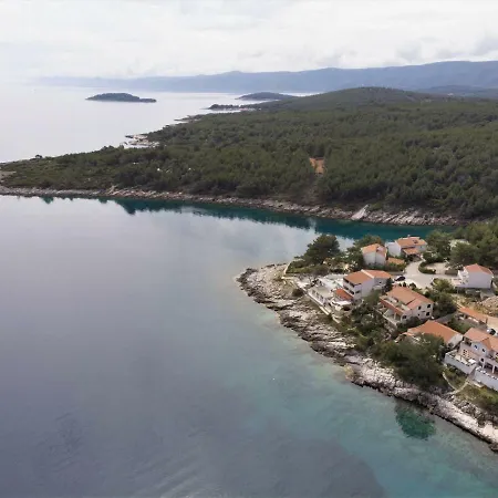 Jakov Apartamento